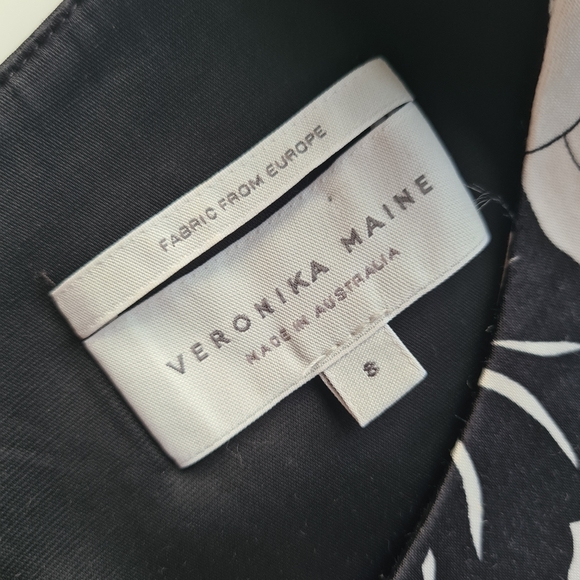 Veronika Maine 8 Black White Floral Fit & Flare Dress - Picture 7 of 10